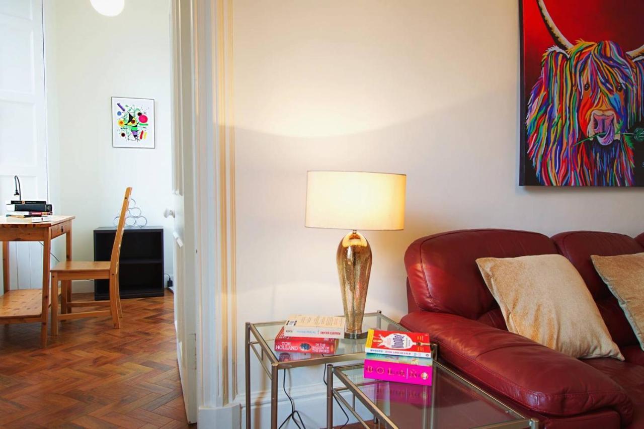 Altido Castle Terrace 3 Bedroom Apartment - Old Town Edimburgo Esterno foto